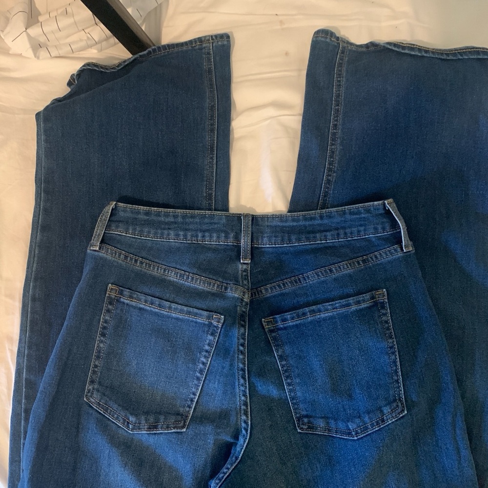 Old Navy WOW wide leg jean. Size 4